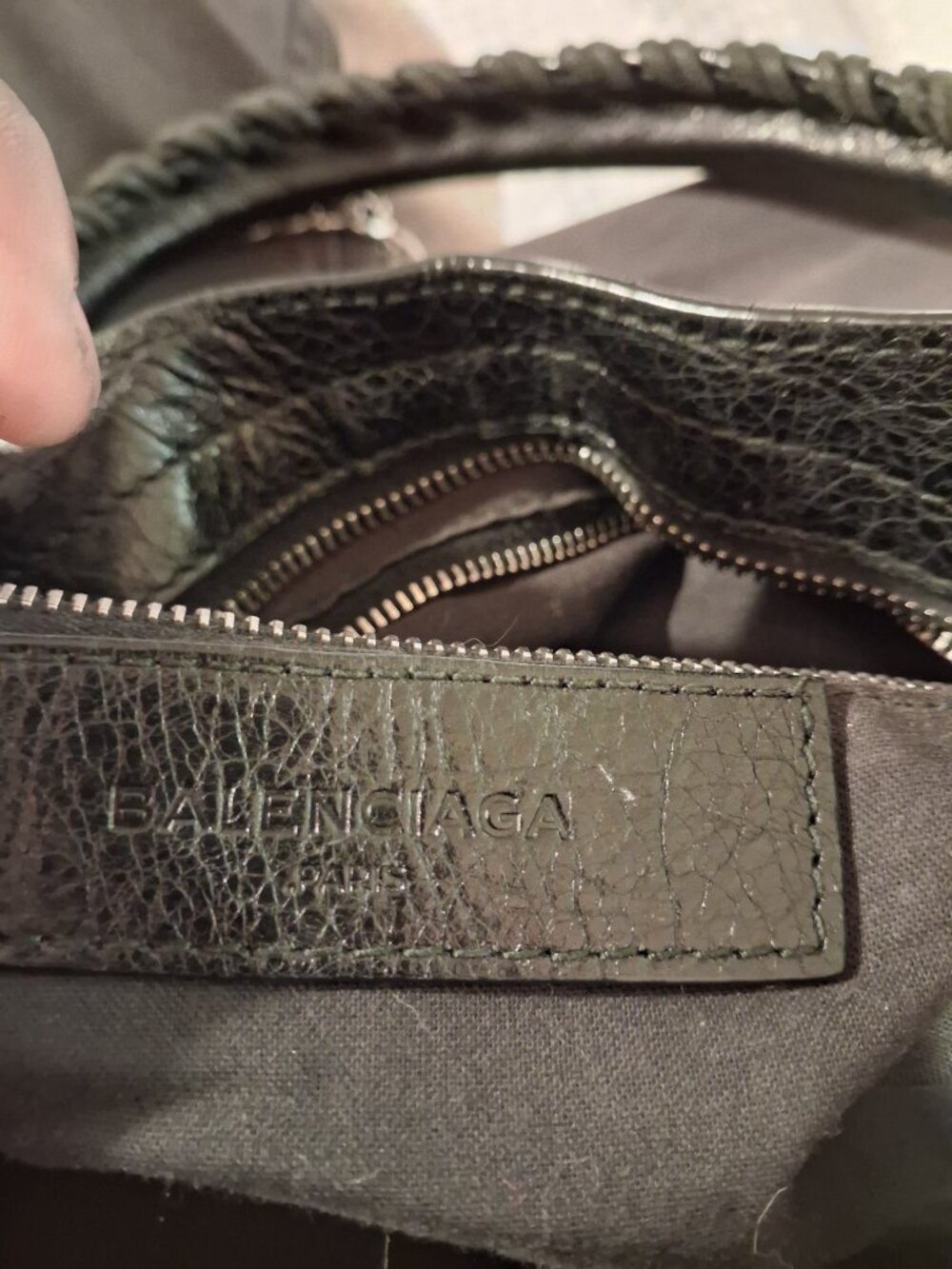 Handbag - Picture 4 of 5